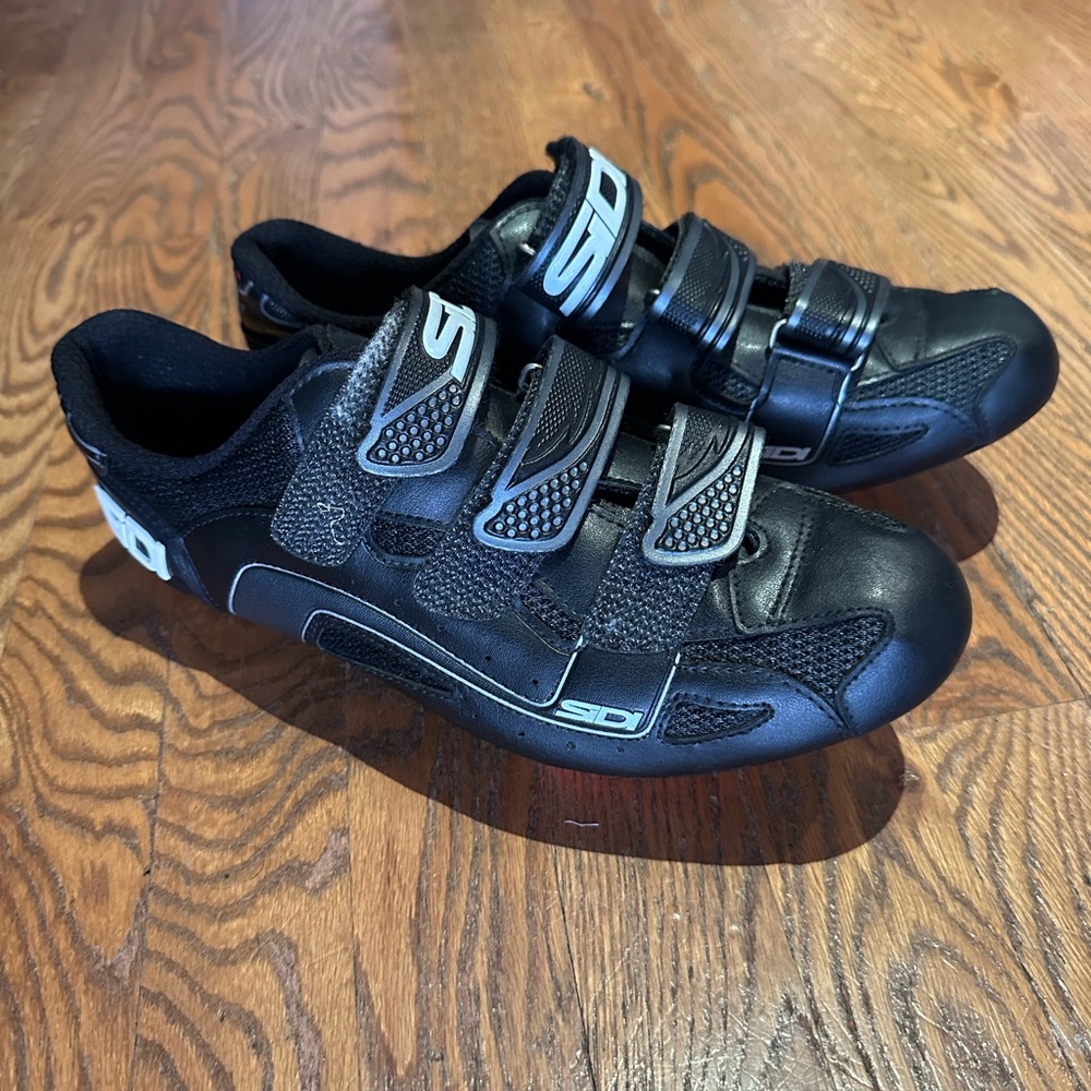 Sidi cycling shoes - 43